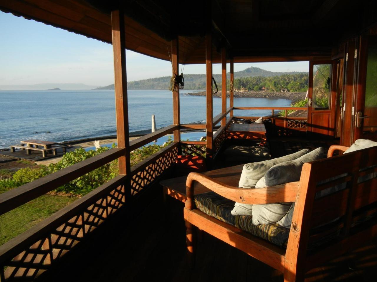 Jasri Bay Hideaway Hotel Exterior photo