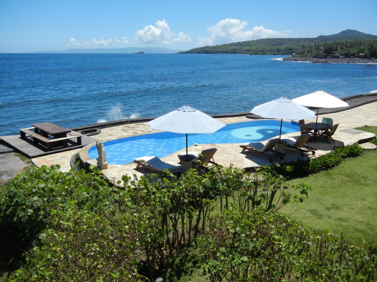 Jasri Bay Hideaway Hotel Exterior photo